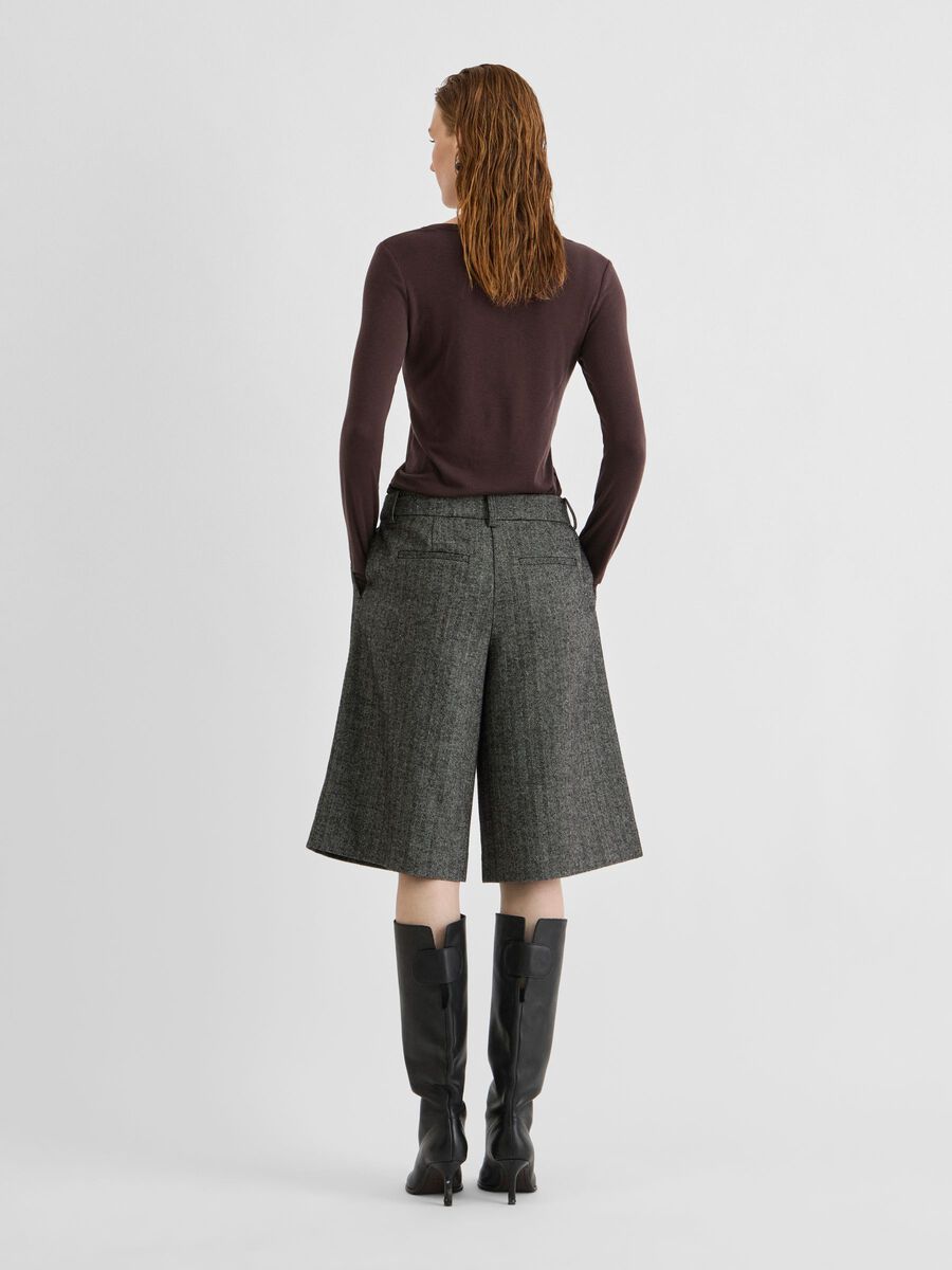 Carousel image 2 MID-WAIST BERMUDA SHORTS, Meteorite