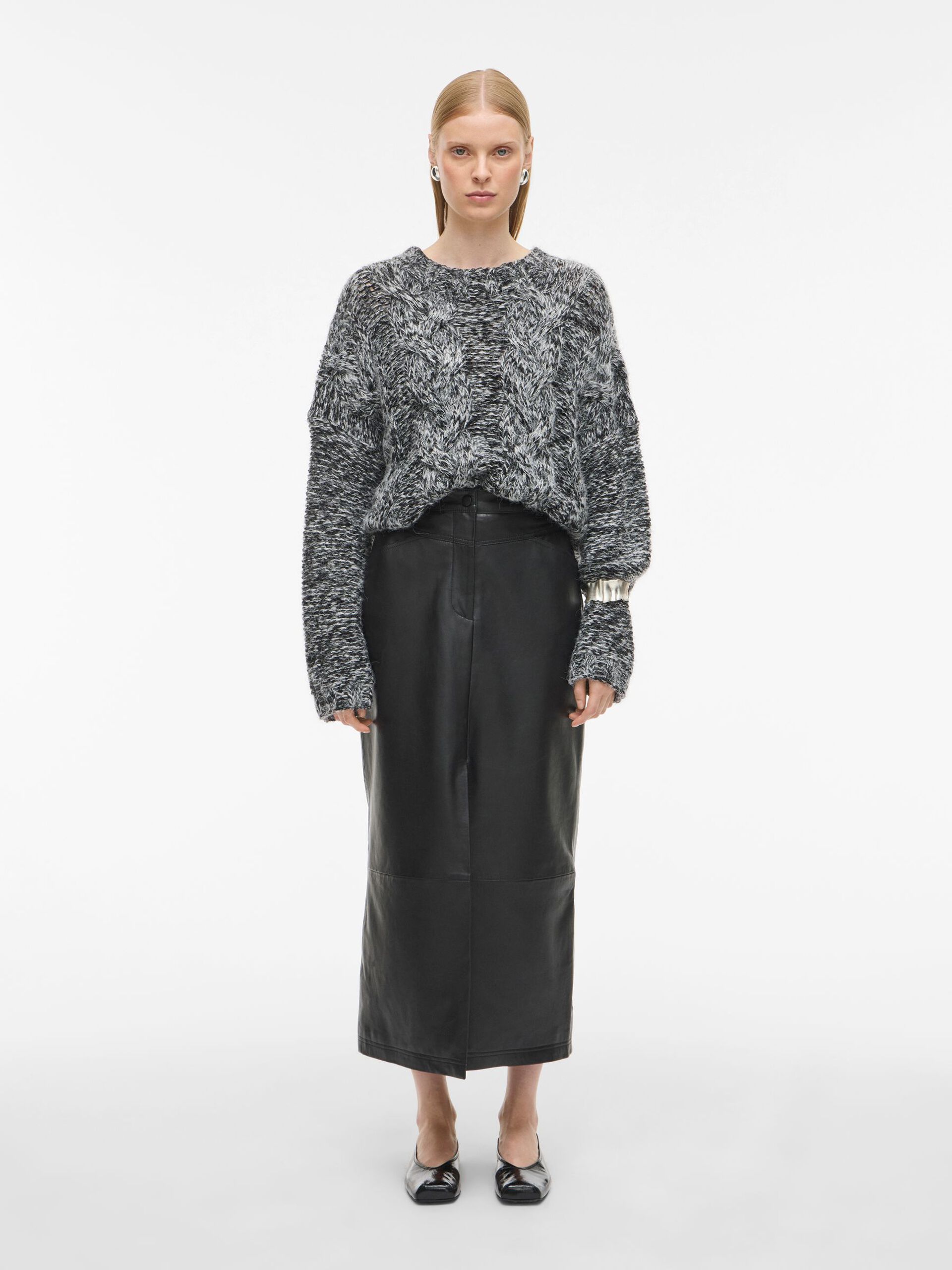 Carousel image - WOOL BLEND KNITTED PULLOVER, Medium Grey Melange | 4