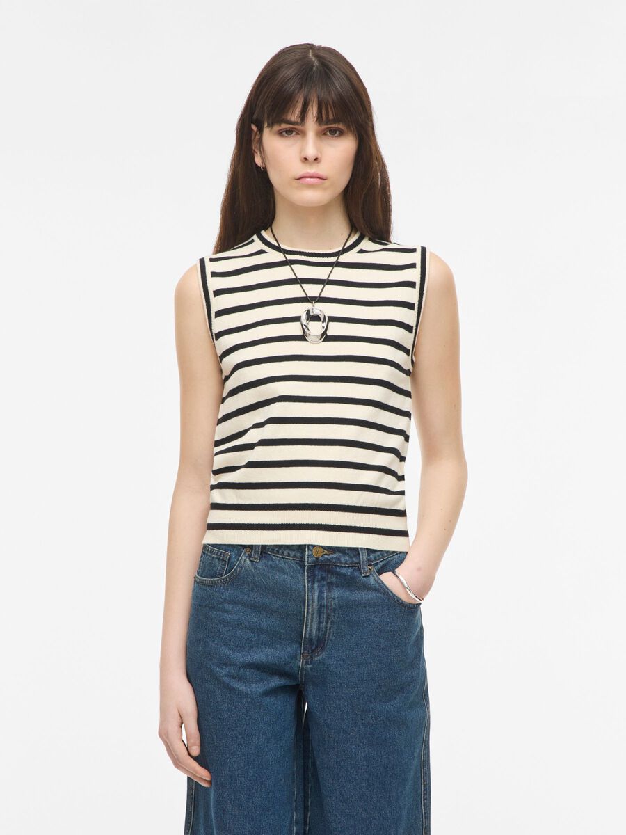Product tile image - SLEEVELESS KNITTED TOP, Birch | 14117017_Birch_1280446