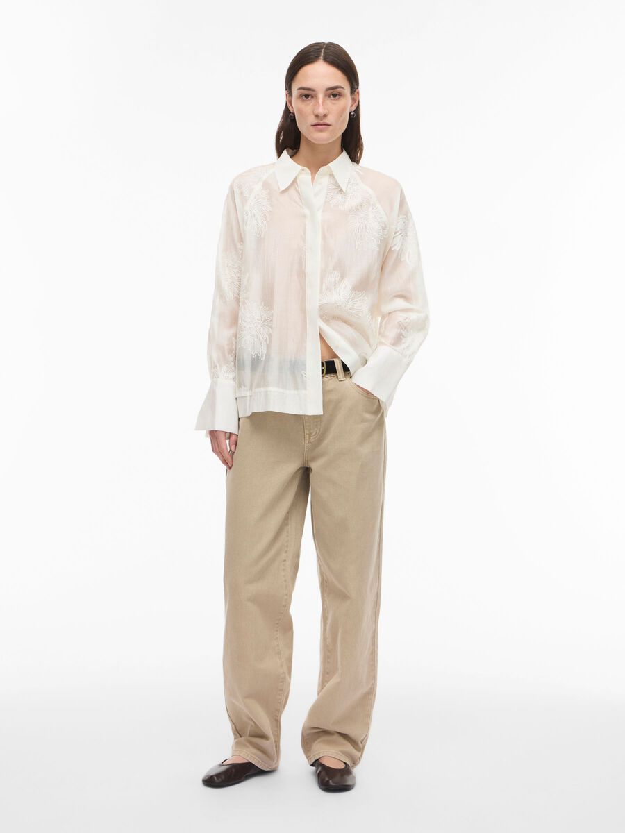 Product tile image - LONG SLEEVED SHIRT, Cloud Dancer | 14112925_CloudDancer