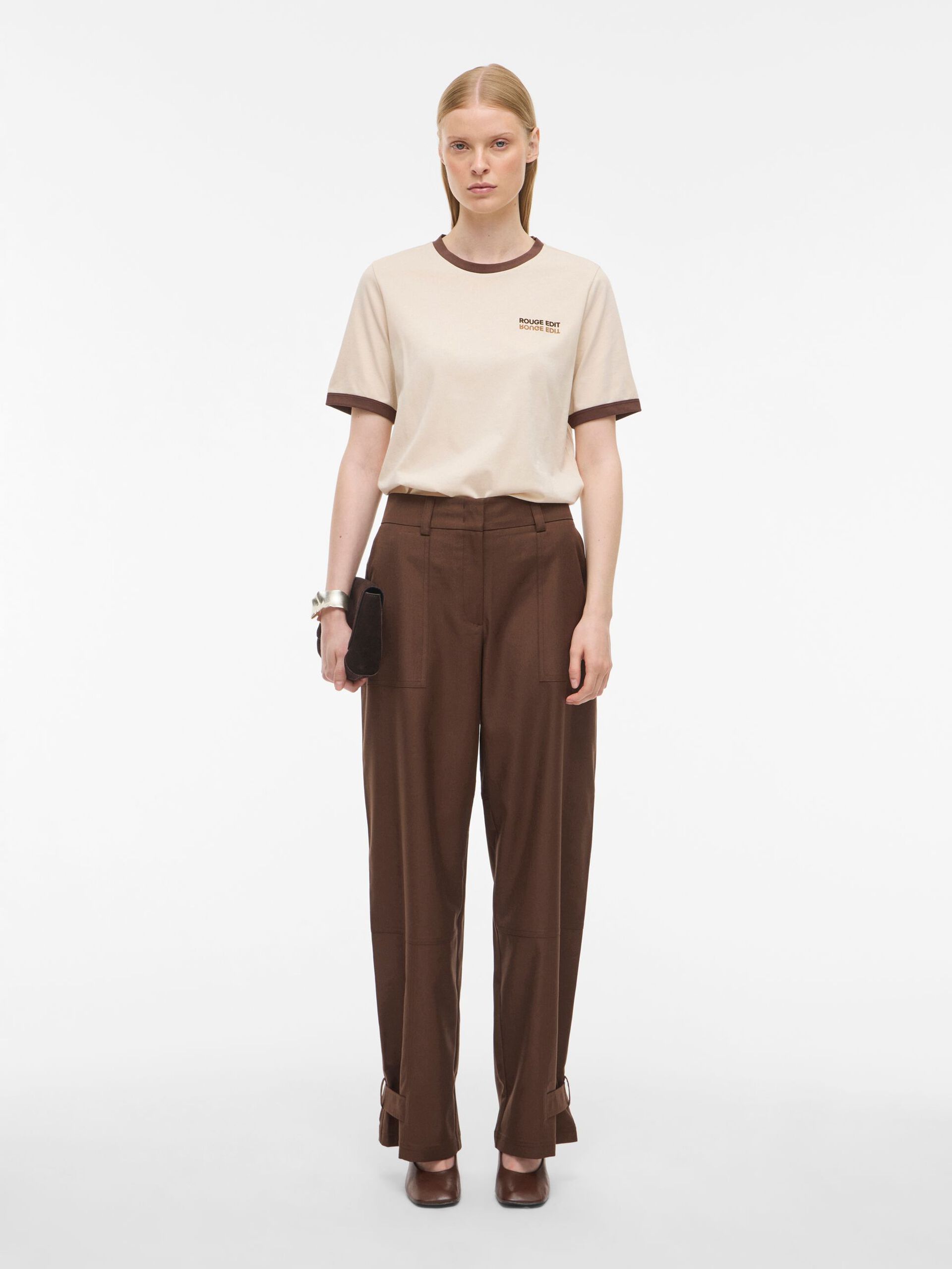 Carousel image - ROUND NECK T-SHIRT, Oatmeal | 4