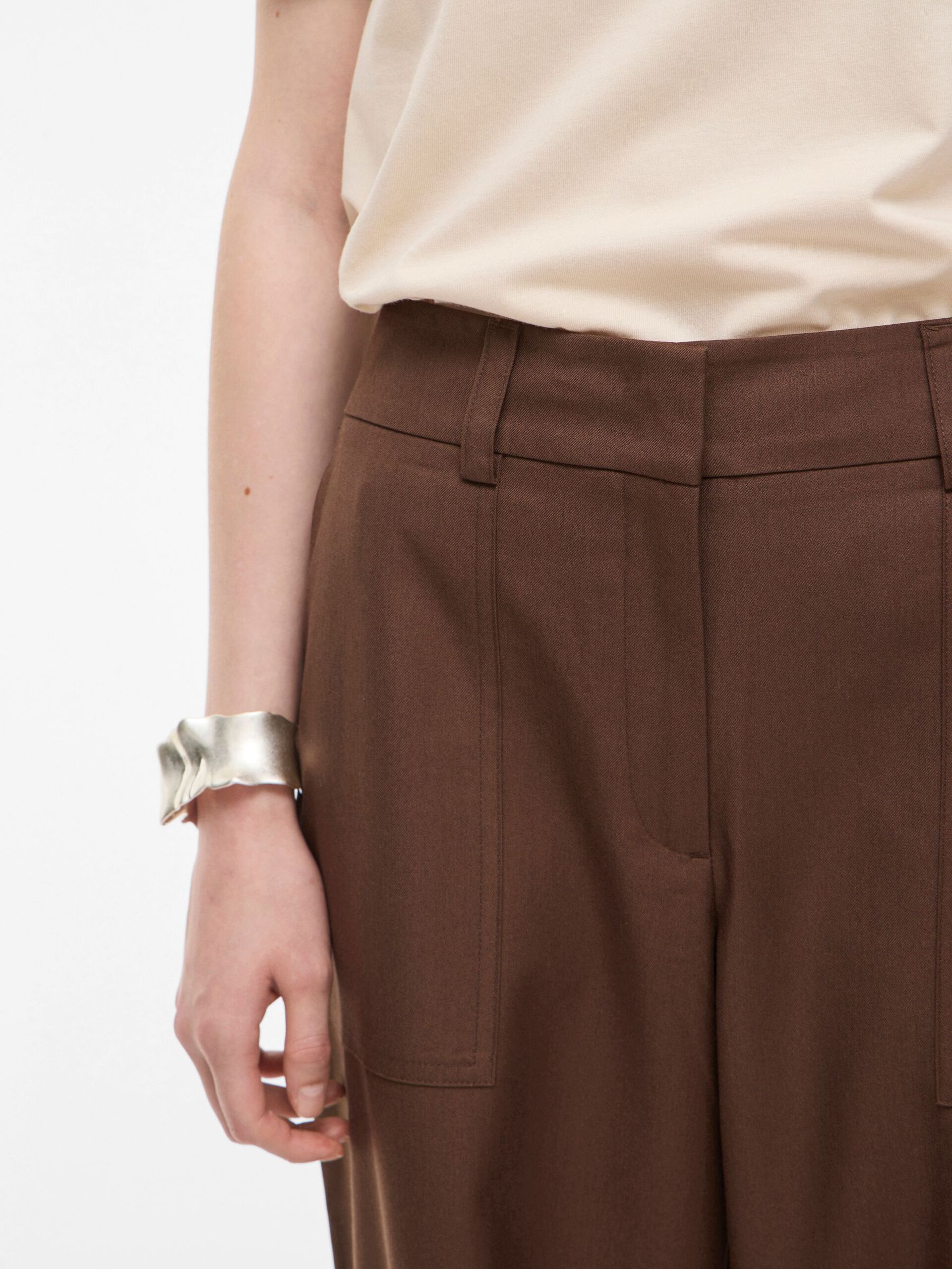 Carousel image - MID-WAIST TROUSERS, Chicory Coffee | 5