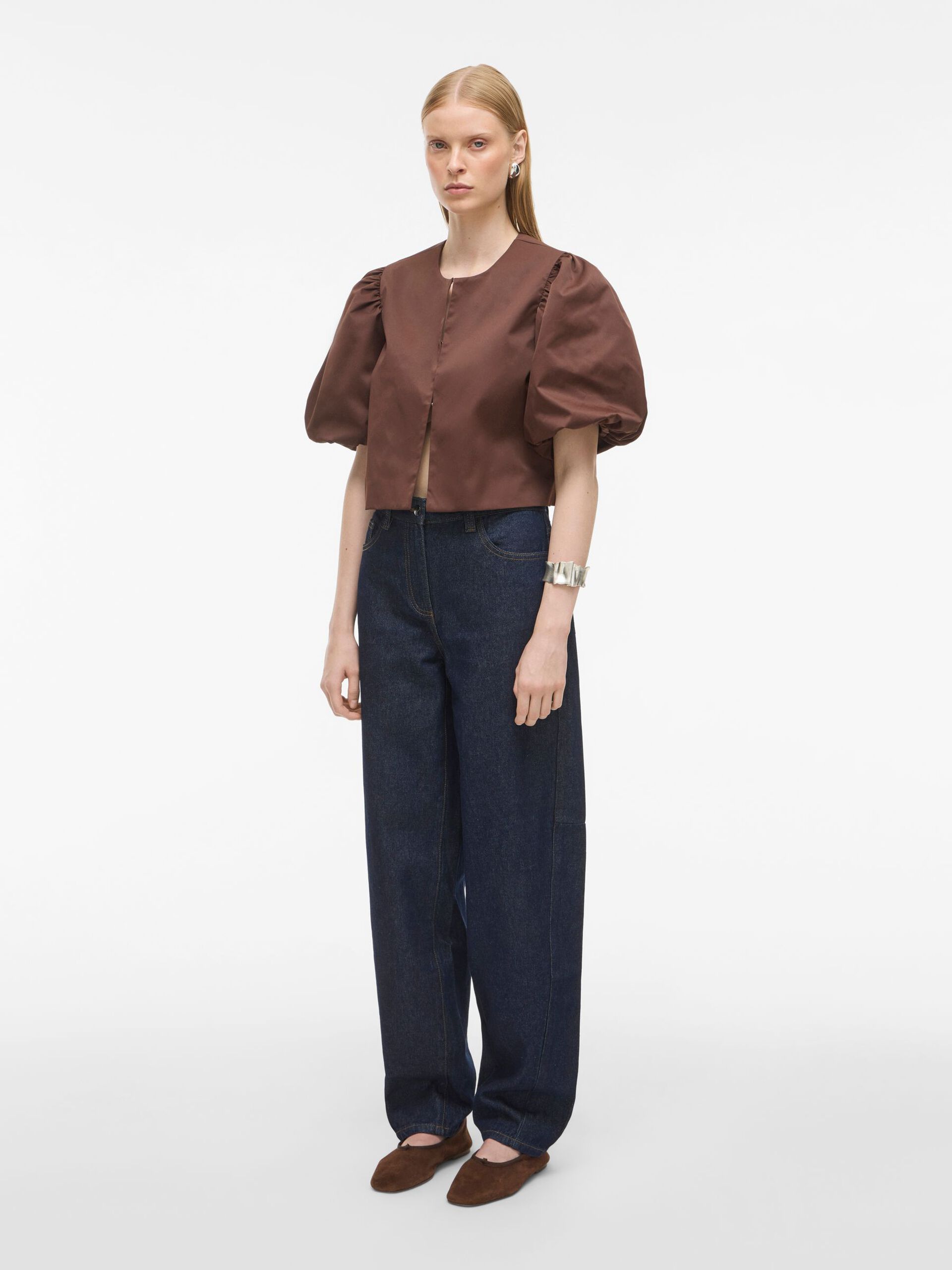 Carousel image - ROUND NECK SHORT SLEEVED TOP, Chicory Coffee | 4