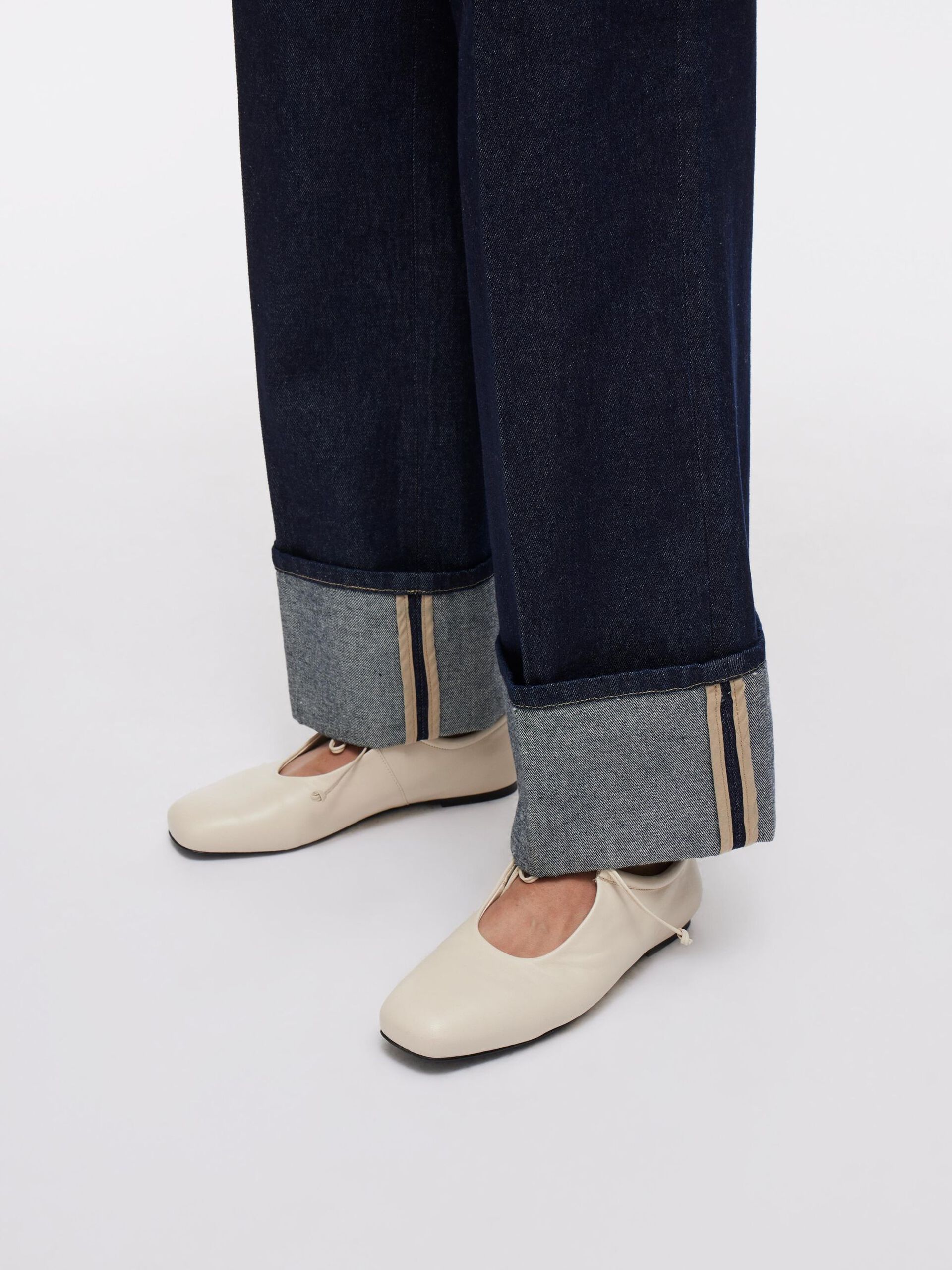 Carousel image - MID-WAIST STRAIGHT FIT JEANS, Dark Medium Blue Denim | 5