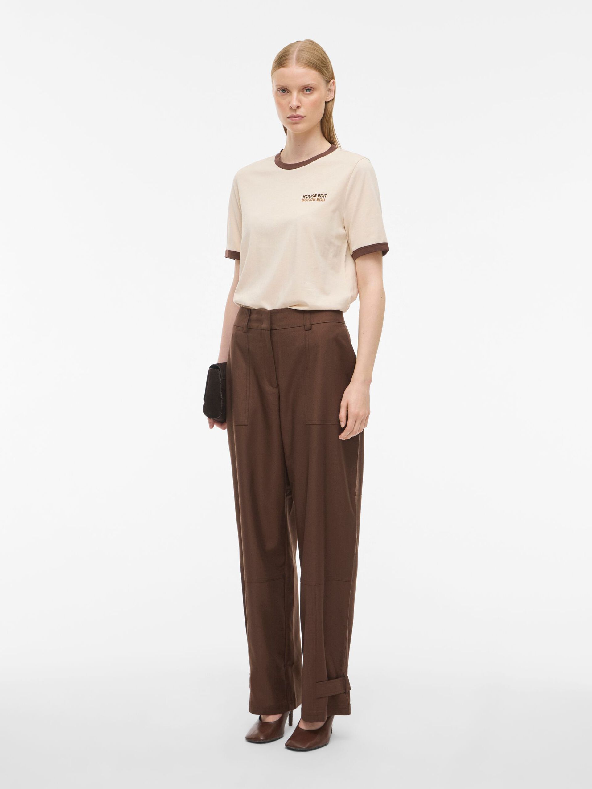 Carousel image - MID-WAIST TROUSERS, Chicory Coffee | 4