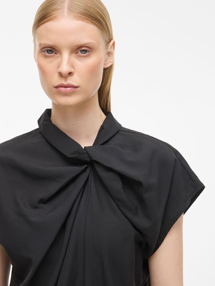 Carousel image - KNOT DETAIL SHORT SLEEVED TOP, Meteorite | 3