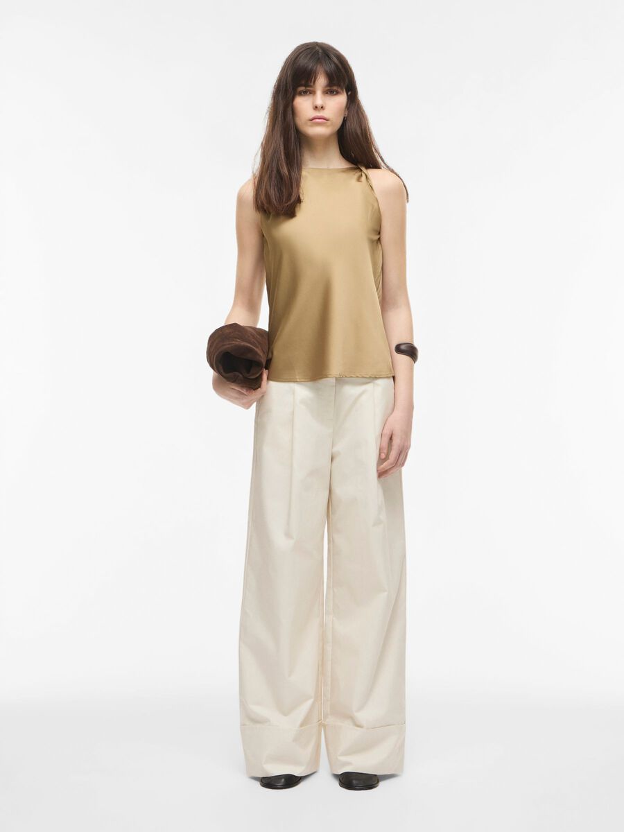 Product tile image - BOATNECK SLEEVELESS TOP, Petrified Oak | 14114246_PetrifiedOak