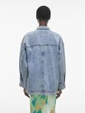 VILA BUTTONED DENIM JACKET, Light Blue Denim, highres - 14106268_LightBlueDenim_004.jpg