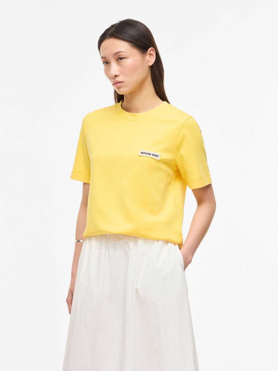 Product tile image - ROUND NECK SHORT-SLEEVED T-SHIRT, Freesia | 14114253_Freesia