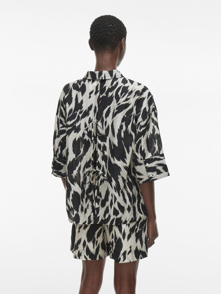 VILA OVERSIZE SHORT SLEEVED SHIRT, Birch, highres - 14105734_Birch_1175703_004.jpg