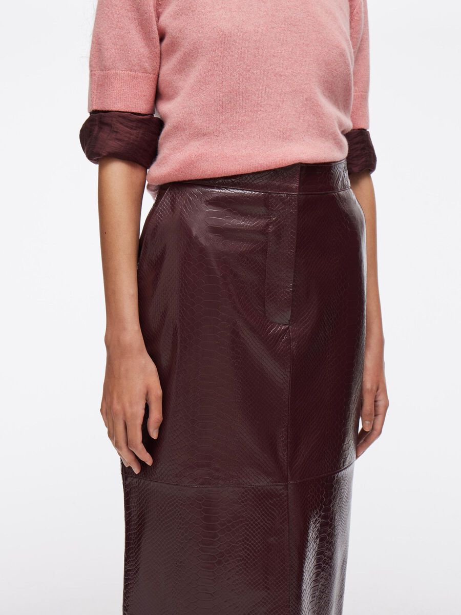 Carousel image - MIDI LEATHER PENCIL SKIRT, Decadent Chocolate | 3