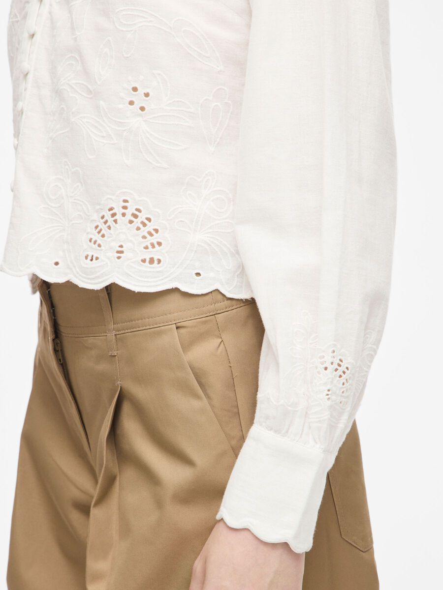 Carousel image - V-NECK LONG SLEEVED SHIRT, Cloud Dancer | 3