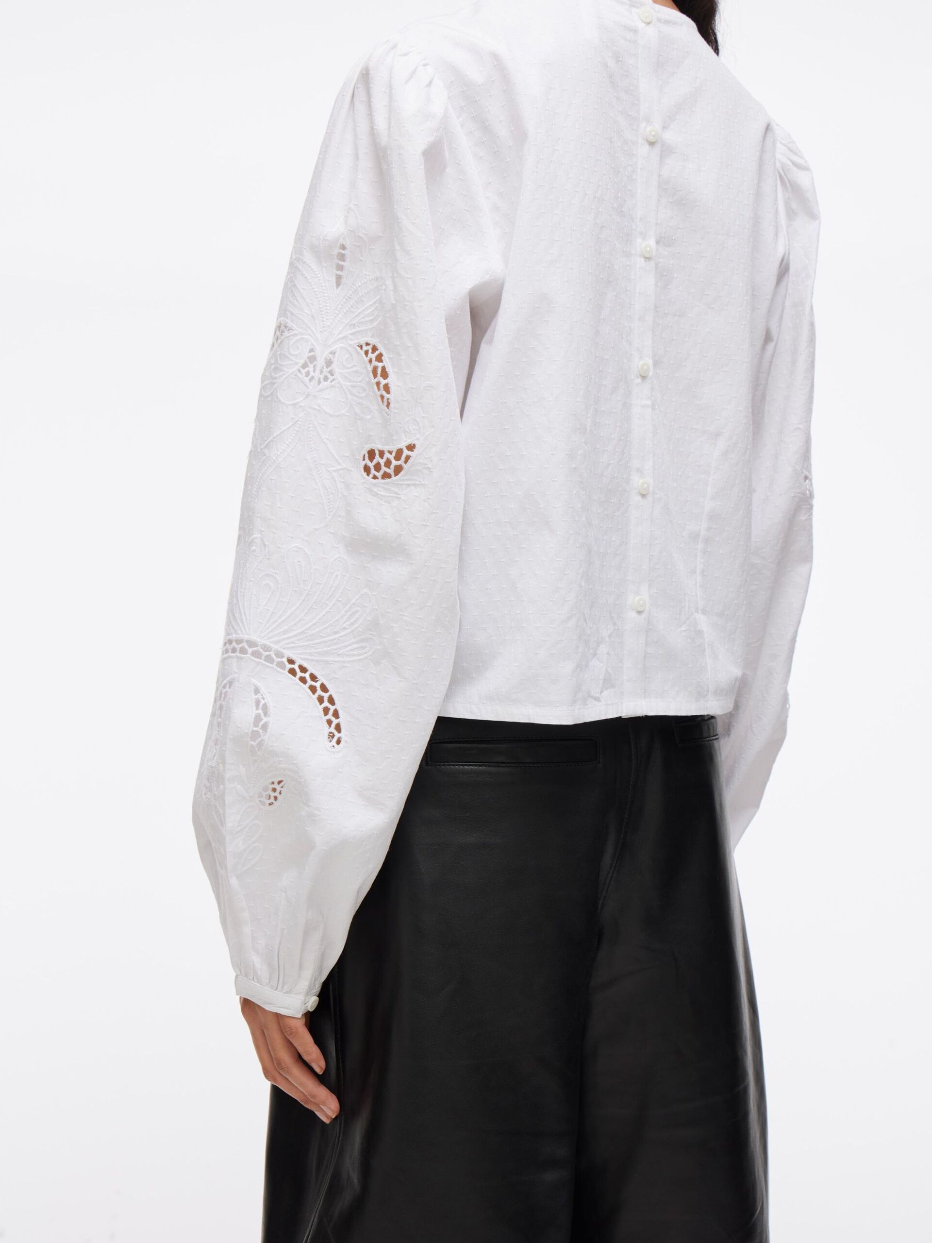Carousel image - LACE-DETAILED LONG SLEEVED TOP, Cloud Dancer | 5
